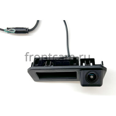 Камера заднего вида cam-122 для Audi, Skoda, VW, Porsche (в ручку) с отключаемой разметкой, AHD 720p, 170 градусов