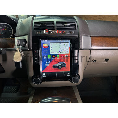 Рамка RM-1312-142 под магнитолу Tesla style 9.7 дюймов для Volkswagen Touareg 2002-2010