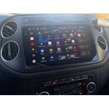 Рамка RM-9-1042 под магнитолу 9 дюймов для Volkswagen Tiguan 2011-2018