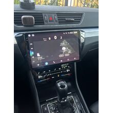 Рамка RM-1049 под магнитолу 10 дюймов для Skoda Superb 3 2015-2026