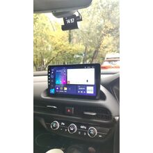 Teyes CC3 6/128 10 дюймов на Android 10 (4G-SIM, DSP, QLed)