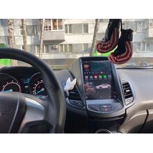 Canbox H-Line 5623 (Tesla style) 9.7 дюймов 4/64 на Android 10 (4G-SIM, DSP, QLed)